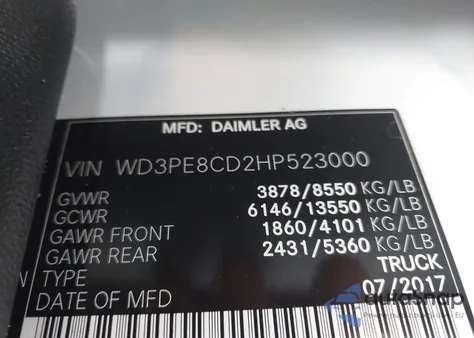 2017 Mercedes-Benz Sprinter 2500 High Roof V6 из США, поврежденный, VIN WD3PE8CD2HP523000